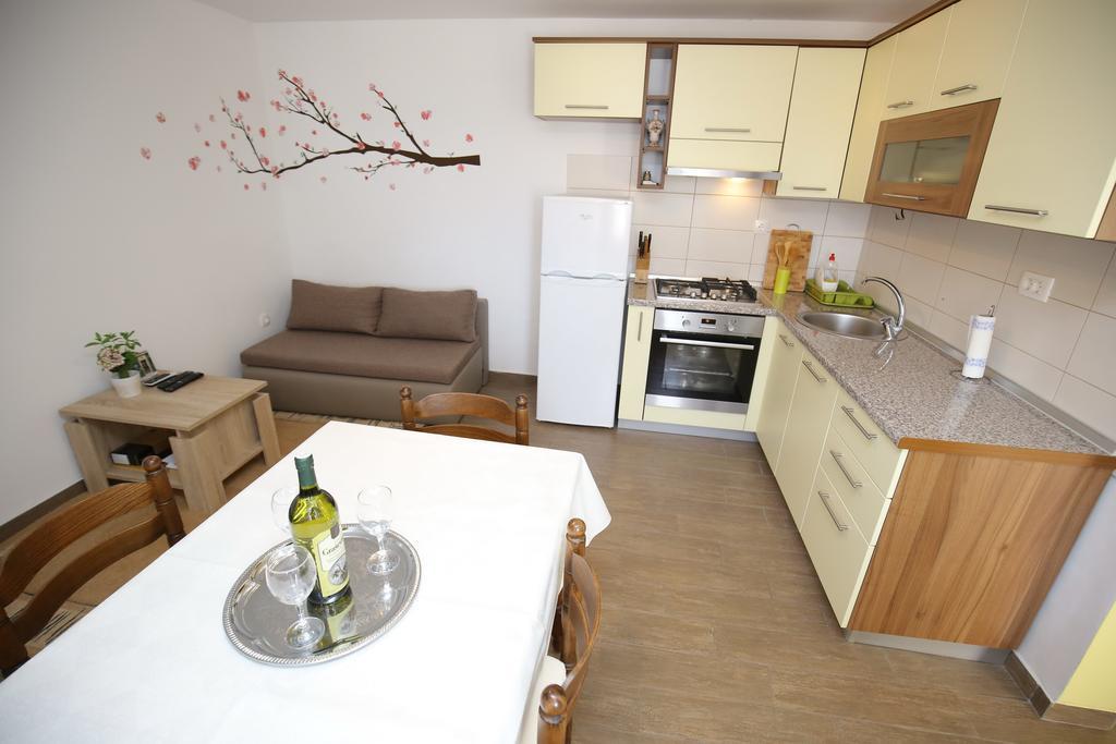 Apartment Marta Ražanac Dış mekan fotoğraf