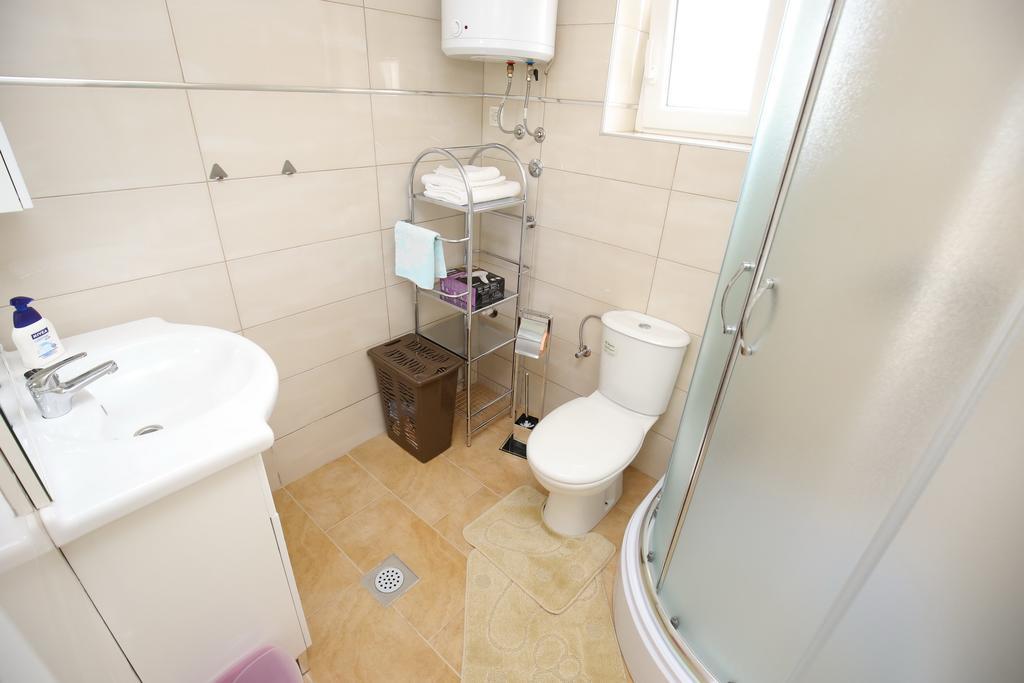 Apartment Marta Ražanac Dış mekan fotoğraf