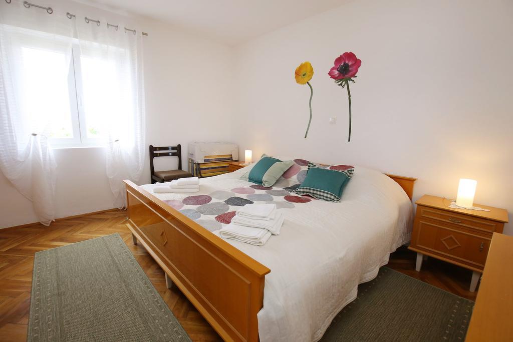 Apartment Marta Ražanac Dış mekan fotoğraf