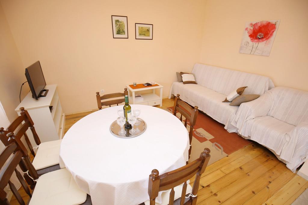 Apartment Marta Ražanac Dış mekan fotoğraf
